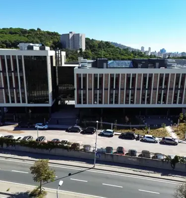 M.Ü. R.T.E. KÜLLİYESİ YEMEKHANE VE KÜTÜPHANE BİNASI