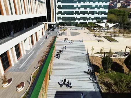 M.Ü. R.T.E. KÜLLİYESİ YEMEKHANE VE KÜTÜPHANE BİNASI